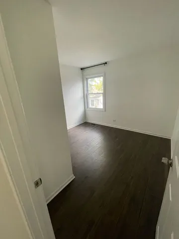 $2,100 | 231 Sunset Court, Unit 231, Vernon Hills, IL 60061