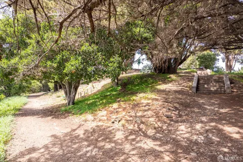 $699,000 | 875 Vermont Street, Unit 204, San Francisco, CA 94107