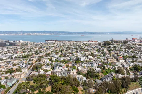 $699,000 | 875 Vermont Street, Unit 204, San Francisco, CA 94107