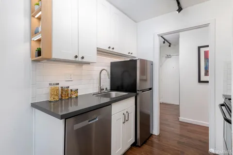 $699,000 | 875 Vermont Street, Unit 204, San Francisco, CA 94107