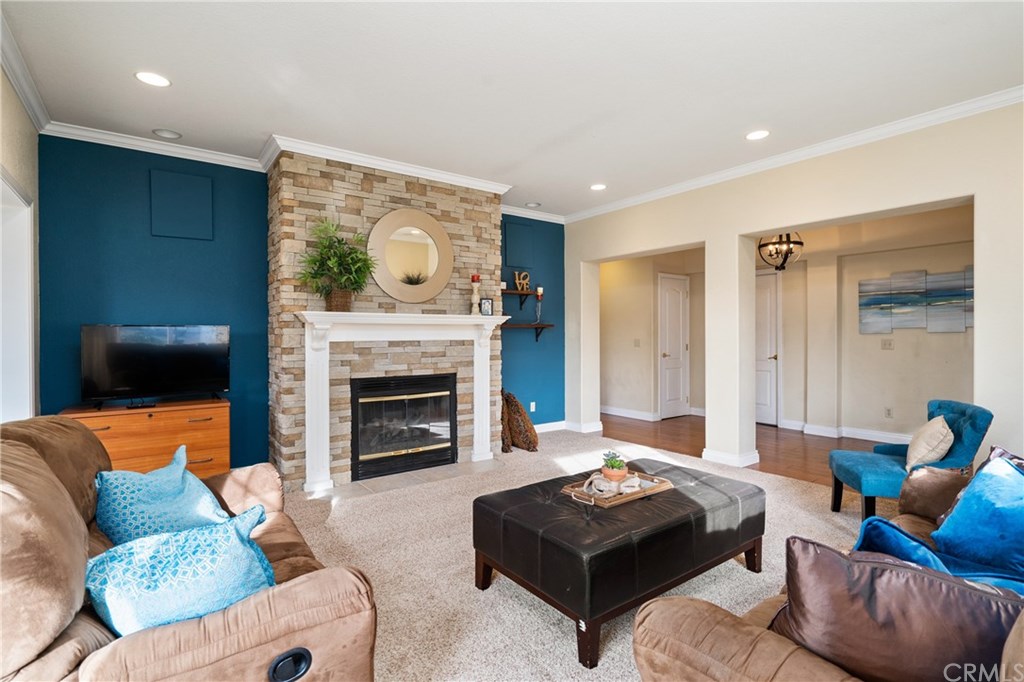 3131 Cielo Grande Atascadero, CA 93422 - Photo 5 of 42