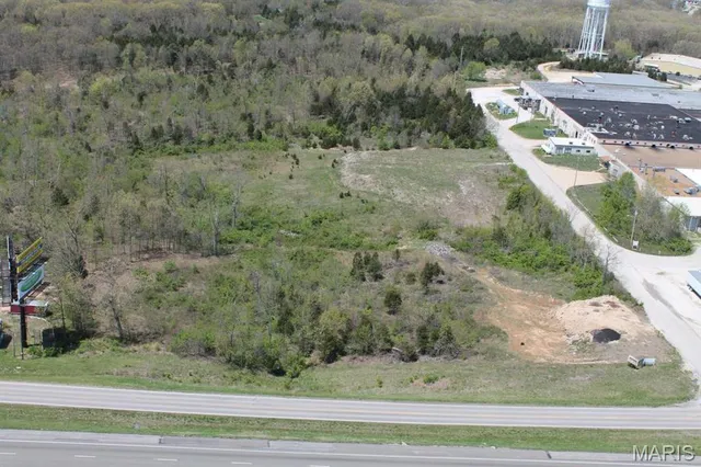 $795,000 | 0 Crews Drive, St. Clair, MO 63077