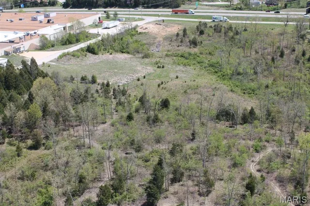 $795,000 | 0 Crews Drive, St. Clair, MO 63077