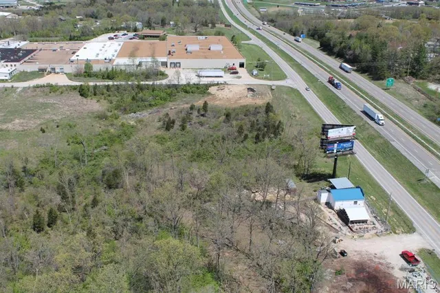 $795,000 | 0 Crews Drive, St. Clair, MO 63077