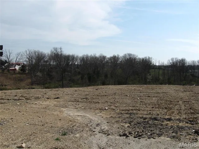 $795,000 | 0 Crews Drive, St. Clair, MO 63077