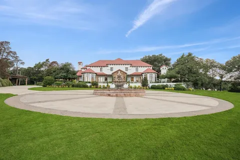 $7,988,600 | 1900 Shady Oaks Drive, Southlake, TX 76092