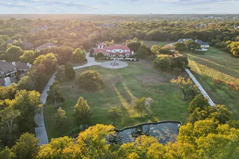 $7,988,600 | 1900 Shady Oaks Drive, Southlake, TX 76092