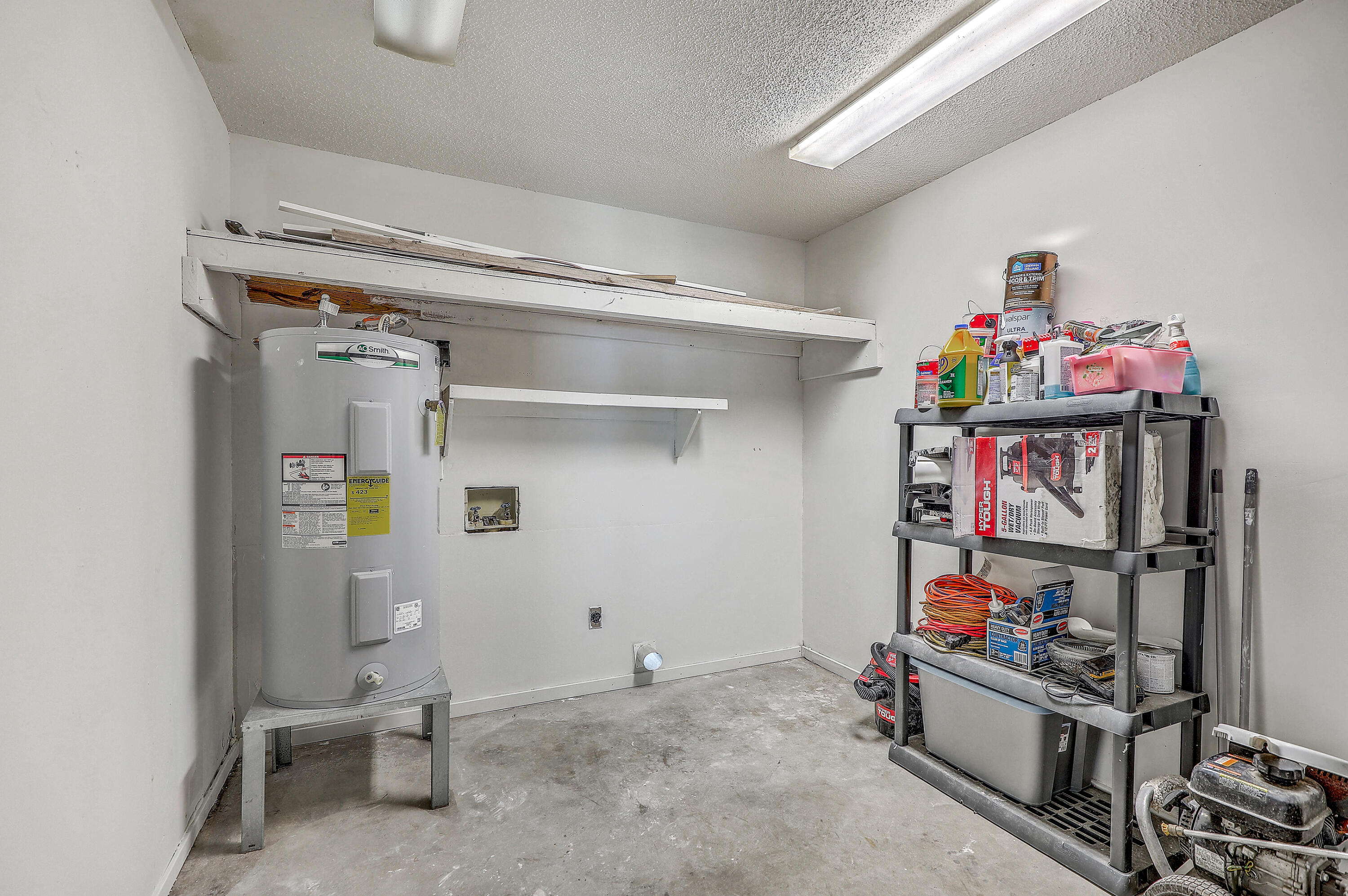 201 Two Hitch Road Goose Creek, SC 29445 - Photo 19 of 29 Garage