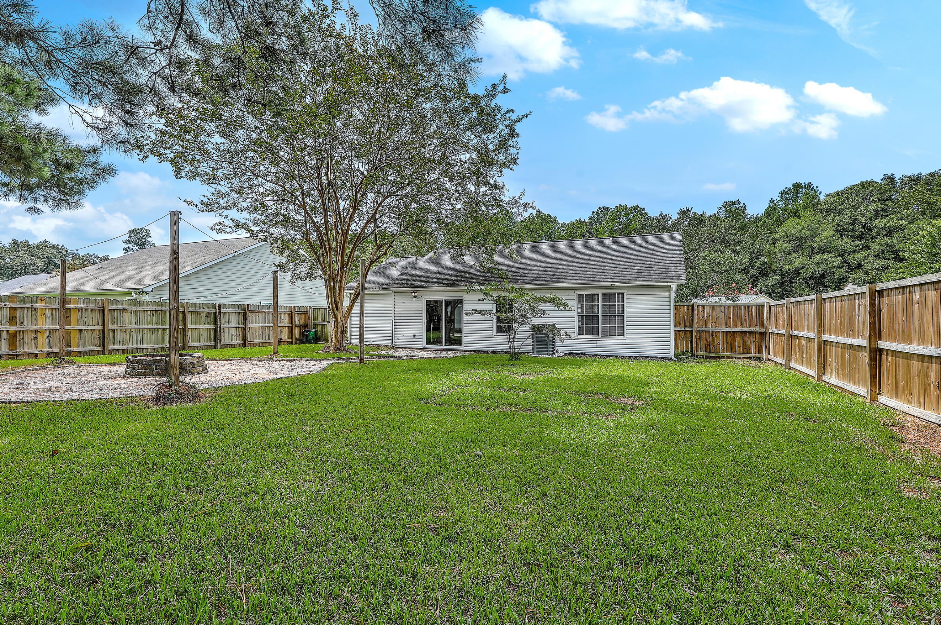 201 Two Hitch Road Goose Creek, SC 29445 - Photo 24 of 29 Large backyard