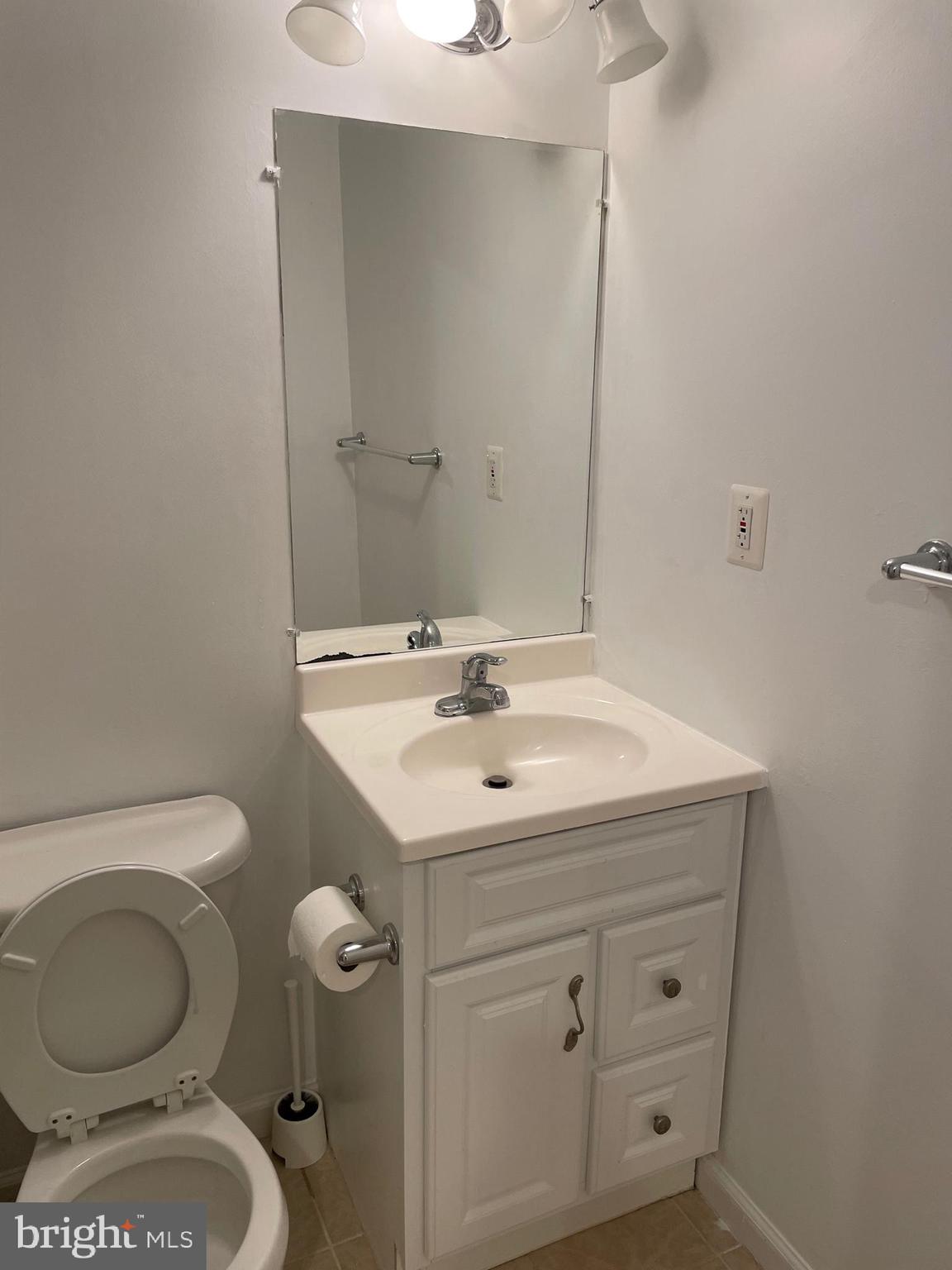 18804 Broken Oak Road Boyds, MD 20841 - Photo 19 of 29