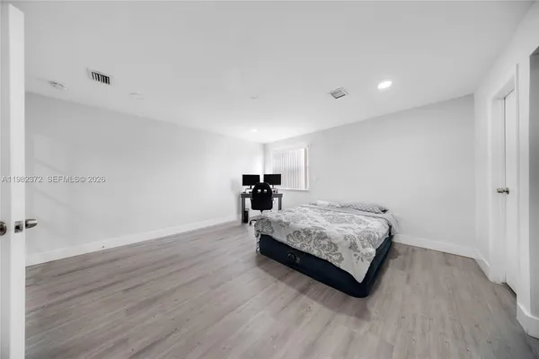 $3,750 | 6637 Northwest 181st Lane, Unit 6637, Hialeah, FL 33015