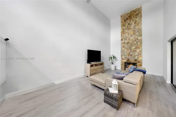 $3,750 | 6637 Northwest 181st Lane, Unit 6637, Hialeah, FL 33015