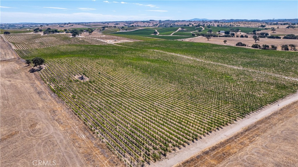 4825 Mill Road Paso Robles, CA 93446 - Photo 26 of 35 a view of a terrace with a city view
