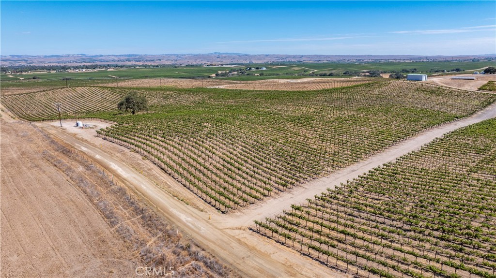 4825 Mill Road Paso Robles, CA 93446 - Photo 27 of 35 a view of a lake view