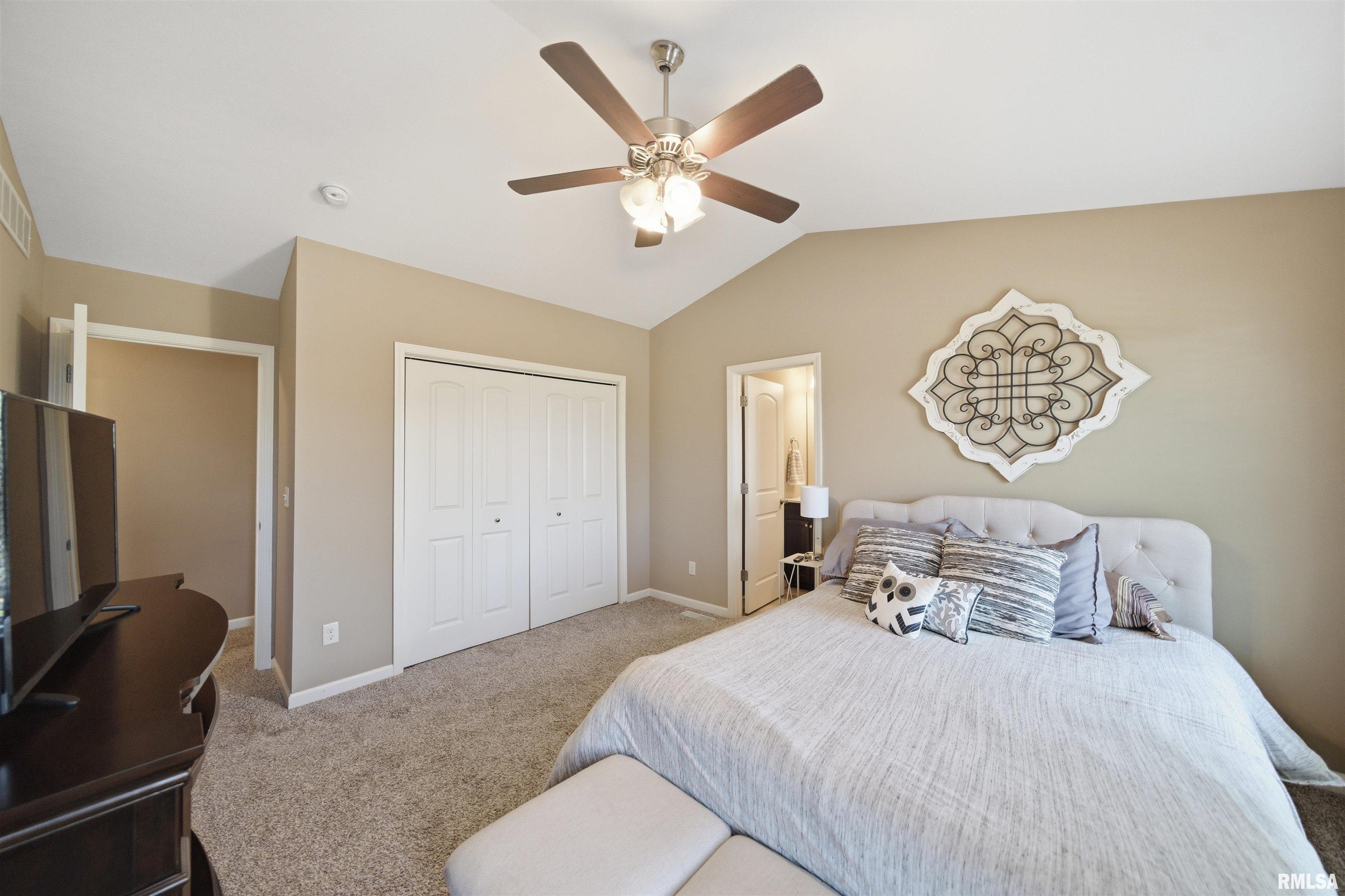1906 Glenbridge Road Bloomington, IL 61704 - Photo 17 of 33