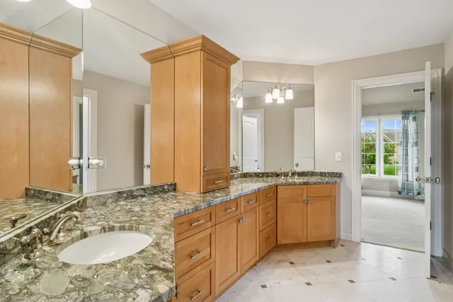 $1,250,000 | 22292 North Prairie Lane, Kildeer, IL 60047