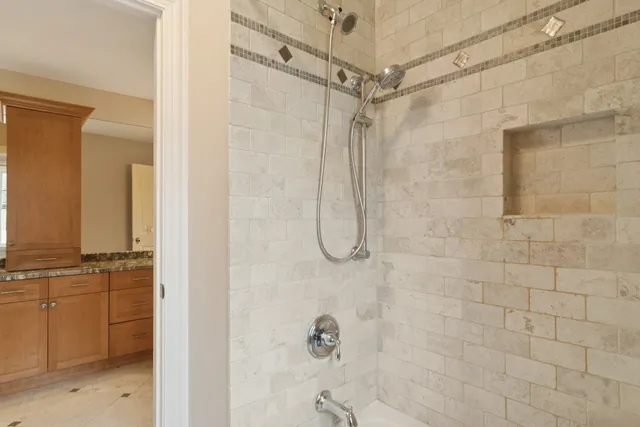 $1,250,000 | 22292 North Prairie Lane, Kildeer, IL 60047