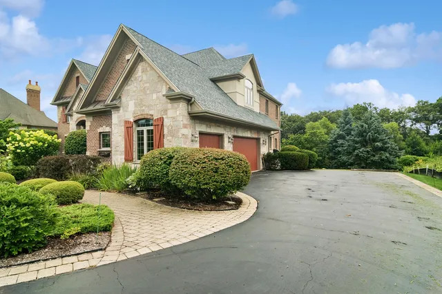 $1,250,000 | 22292 North Prairie Lane, Kildeer, IL 60047