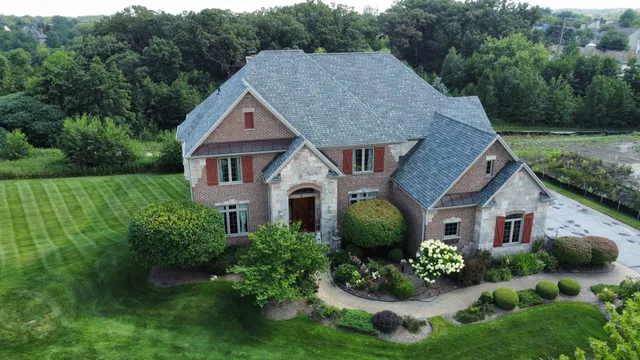 $1,250,000 | 22292 North Prairie Lane, Kildeer, IL 60047