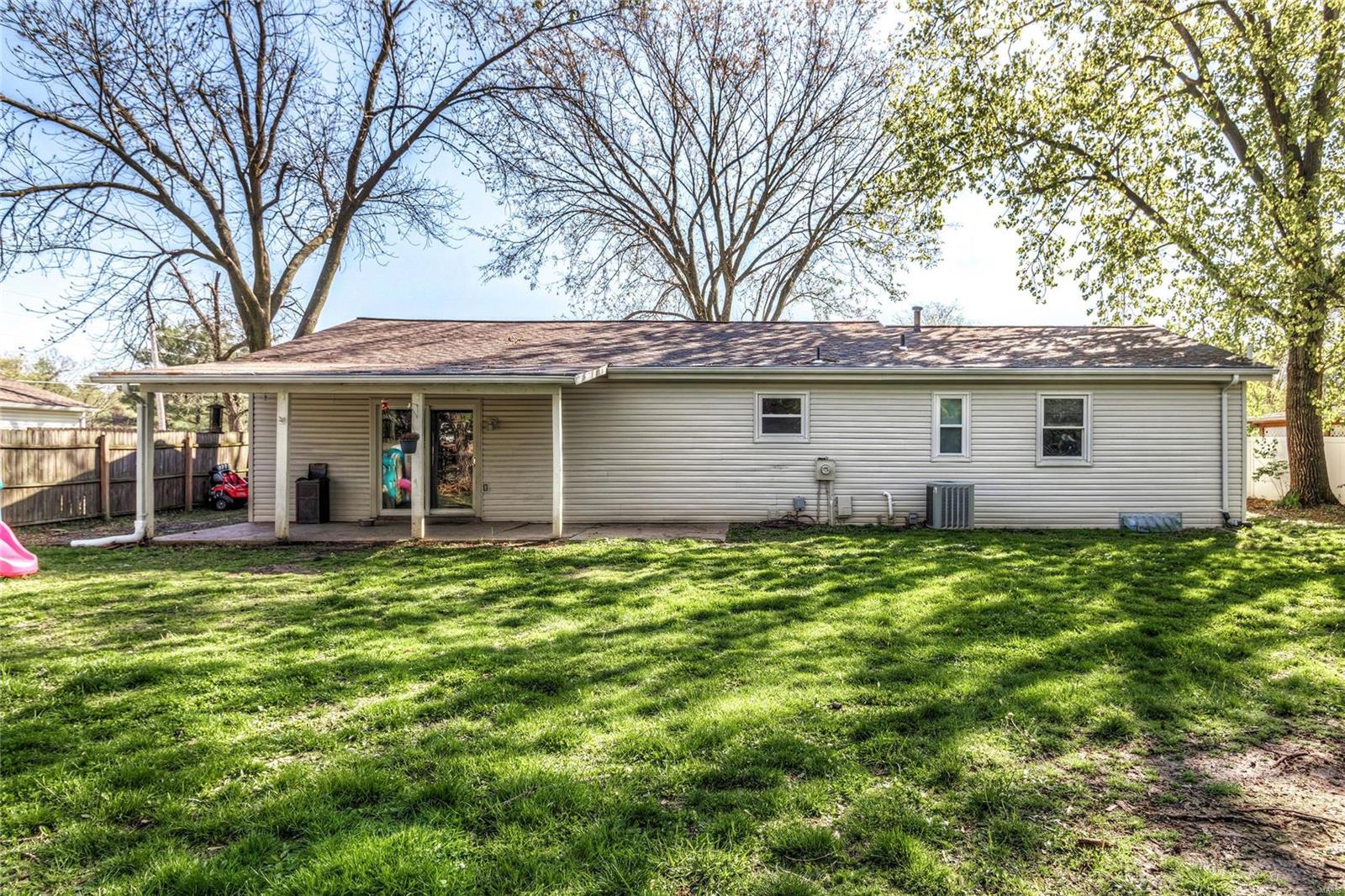 443 Woodcliff Manor Road St. Charles, MO 63303 - Photo 19 of 20