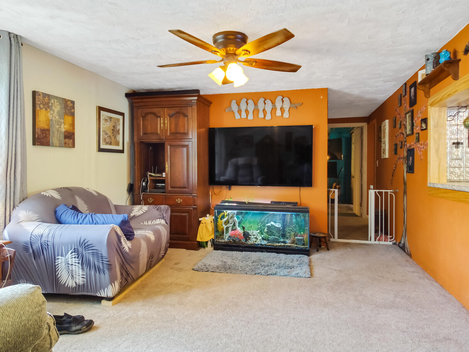 44 Keith Street Augusta, ME 04330 - Photo 21 of 64 LIVING ROOM