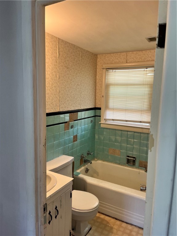 4 East Stuart Street Westerly, RI 02891 - Photo 12 of 13