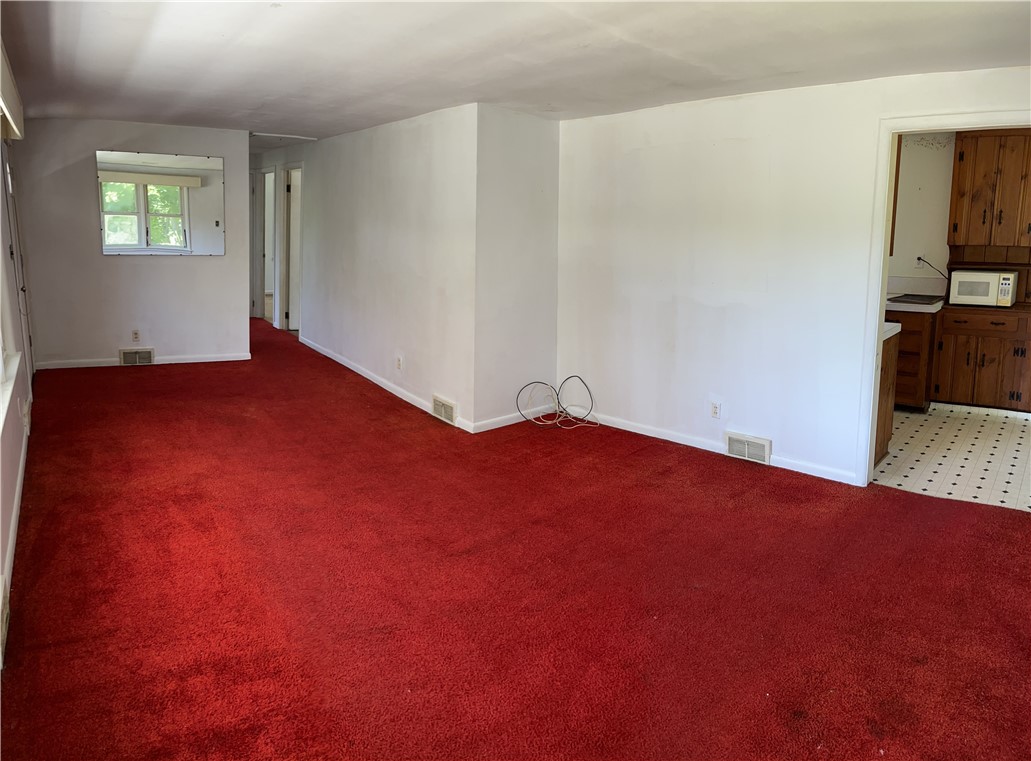 4 East Stuart Street Westerly, RI 02891 - Photo 5 of 13