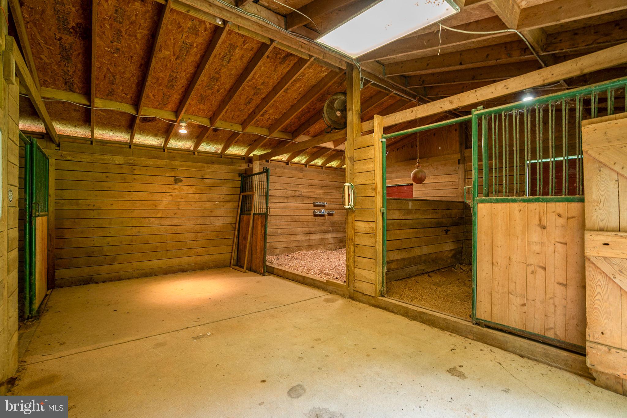 60 River Falls Road Fredericksburg, VA 22406 - Photo 6 of 73 Barn