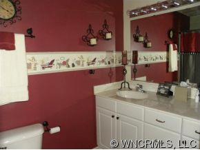41 Fieldcrest Road Arden, NC 28704 - Photo 8 of 12 Gallery Image 8