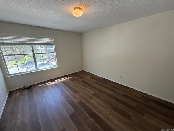 $1,995 | 6821 Riverwood, Live Oak, TX 78233