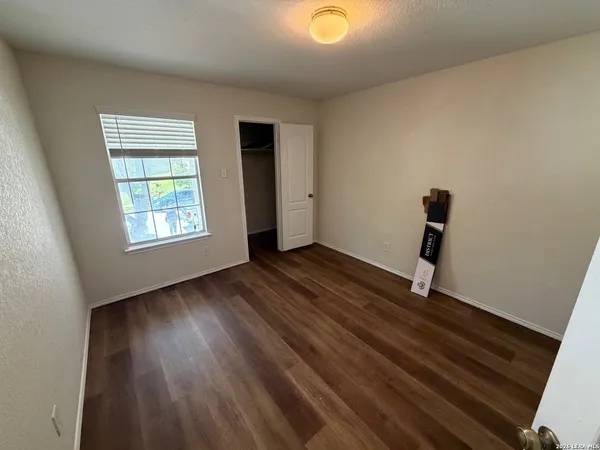 $1,995 | 6821 Riverwood, Live Oak, TX 78233