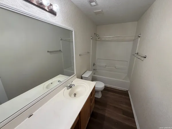 $1,995 | 6821 Riverwood, Live Oak, TX 78233