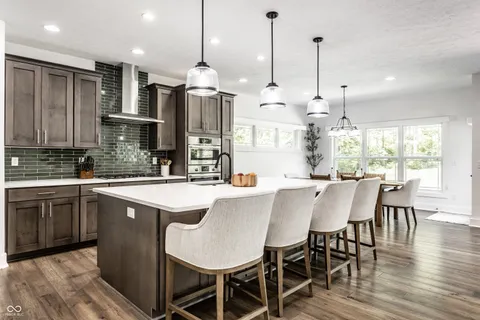 $975,000 | 7716 Traders Hollow Lane, Indianapolis, IN 46278