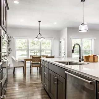 $975,000 | 7716 Traders Hollow Lane, Indianapolis, IN 46278