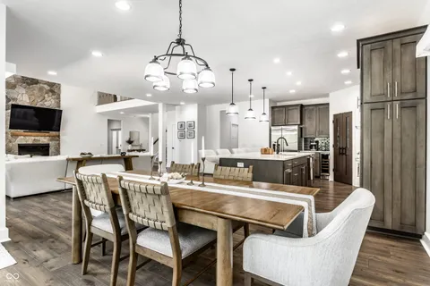$975,000 | 7716 Traders Hollow Lane, Indianapolis, IN 46278