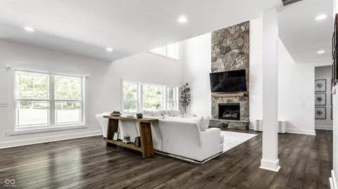 $975,000 | 7716 Traders Hollow Lane, Indianapolis, IN 46278