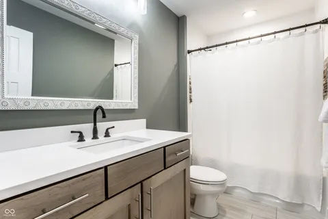 $975,000 | 7716 Traders Hollow Lane, Indianapolis, IN 46278