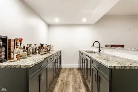$975,000 | 7716 Traders Hollow Lane, Indianapolis, IN 46278