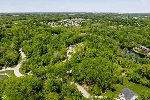 $975,000 | 7716 Traders Hollow Lane, Indianapolis, IN 46278