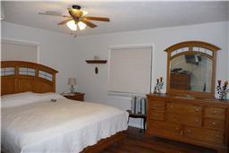 420 Ridgewood Drive Manchester, TN 37355 - Photo 6 of 15 The master bedroom. 14x14 this room has a very large walk-in closet and a smaller closet as well.