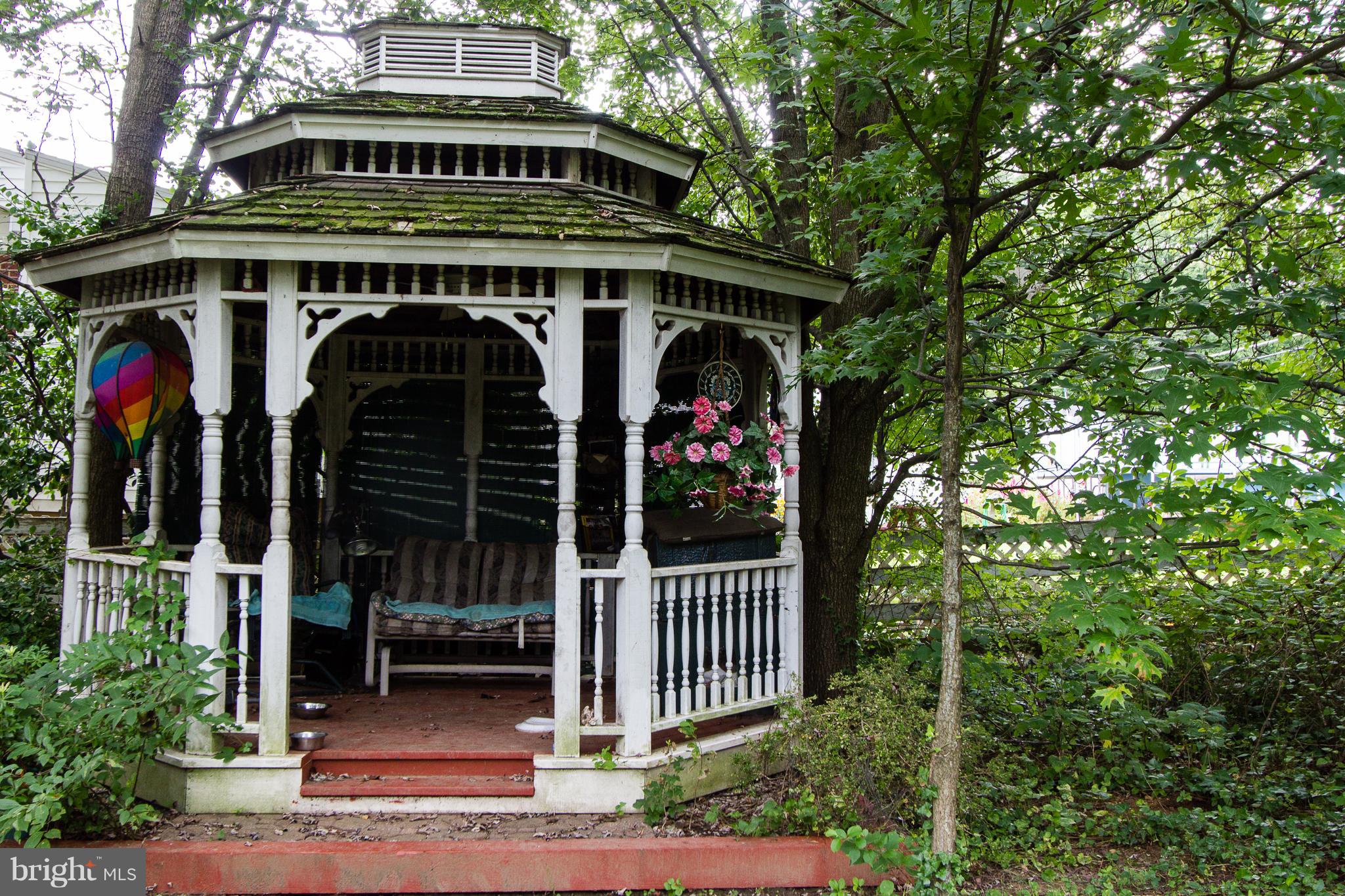 2110 Cider Mill Road Baltimore, MD 21234 - Photo 4 of 30 Gazebo with ceiling fan
