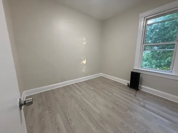 $2,600 | 221 Wilkinson Avenue, Unit 2, Jersey City, NJ 07305