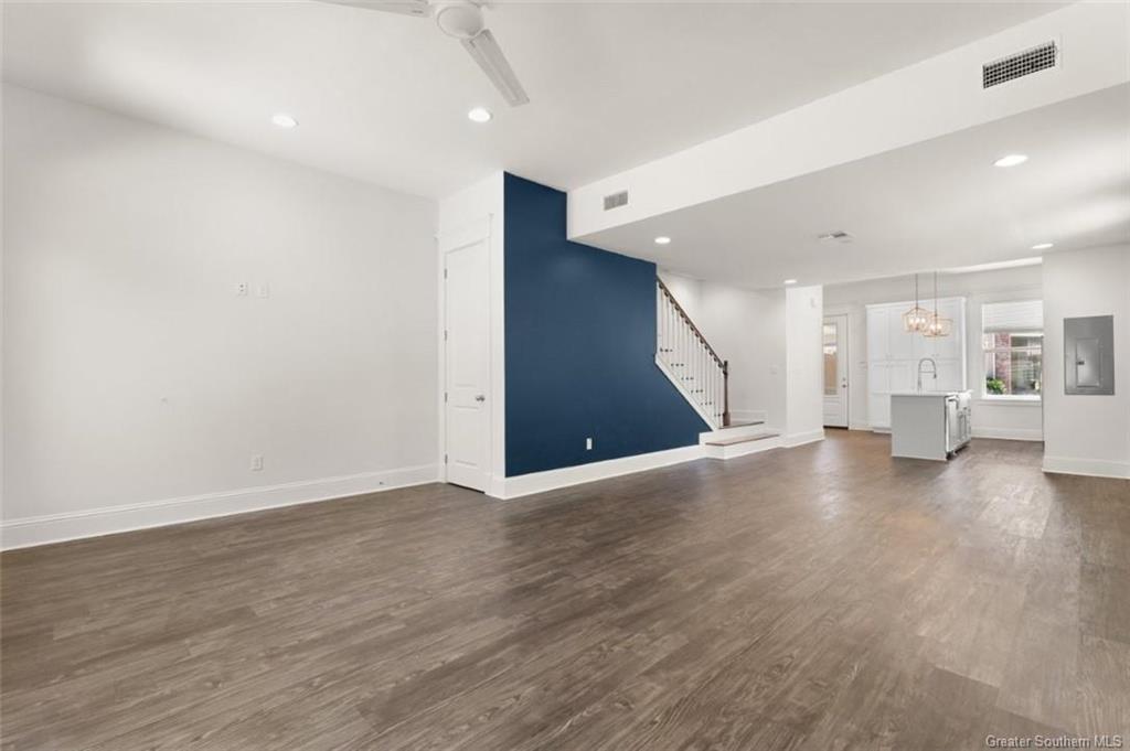 515 Division Street, Unit 7 Lake Charles, LA 70601 - Photo 4 of 25