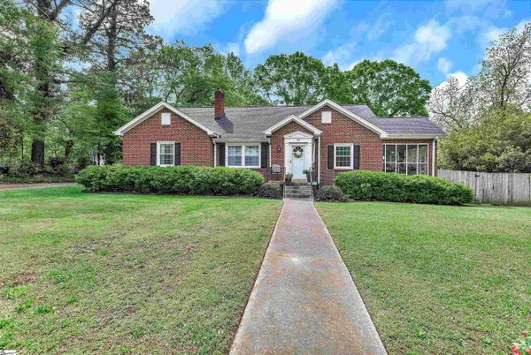 $309,900 | 25 Central Avenue, Honea Path, SC 29654