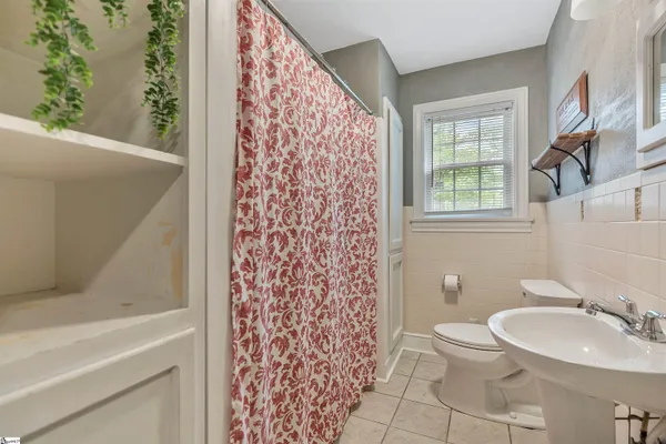 $309,900 | 25 Central Avenue, Honea Path, SC 29654