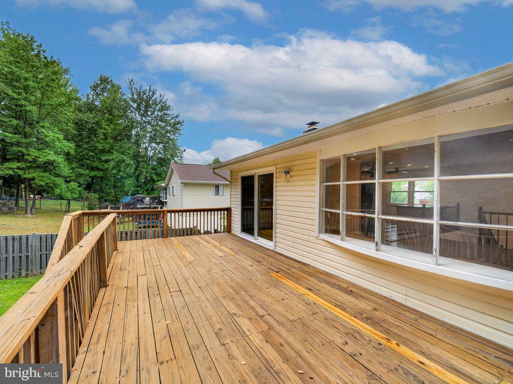 2903 Ivy Bridge Road, Unit N Fort Washington, MD 20744 - Photo 51 of 53 Huge deck