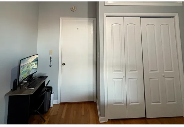 $2,095 | 917 West Waveland Avenue, Unit 1C, Chicago, IL 60613