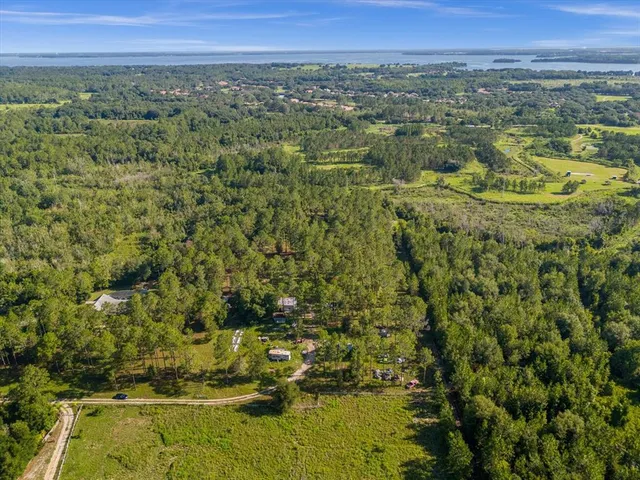 $425,000 | 9535 Number 2 Road, Howey-in-the-Hills, FL 34737