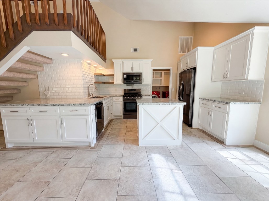 1902 Kelona Drive Spring, TX 77386 - Photo 2 of 22