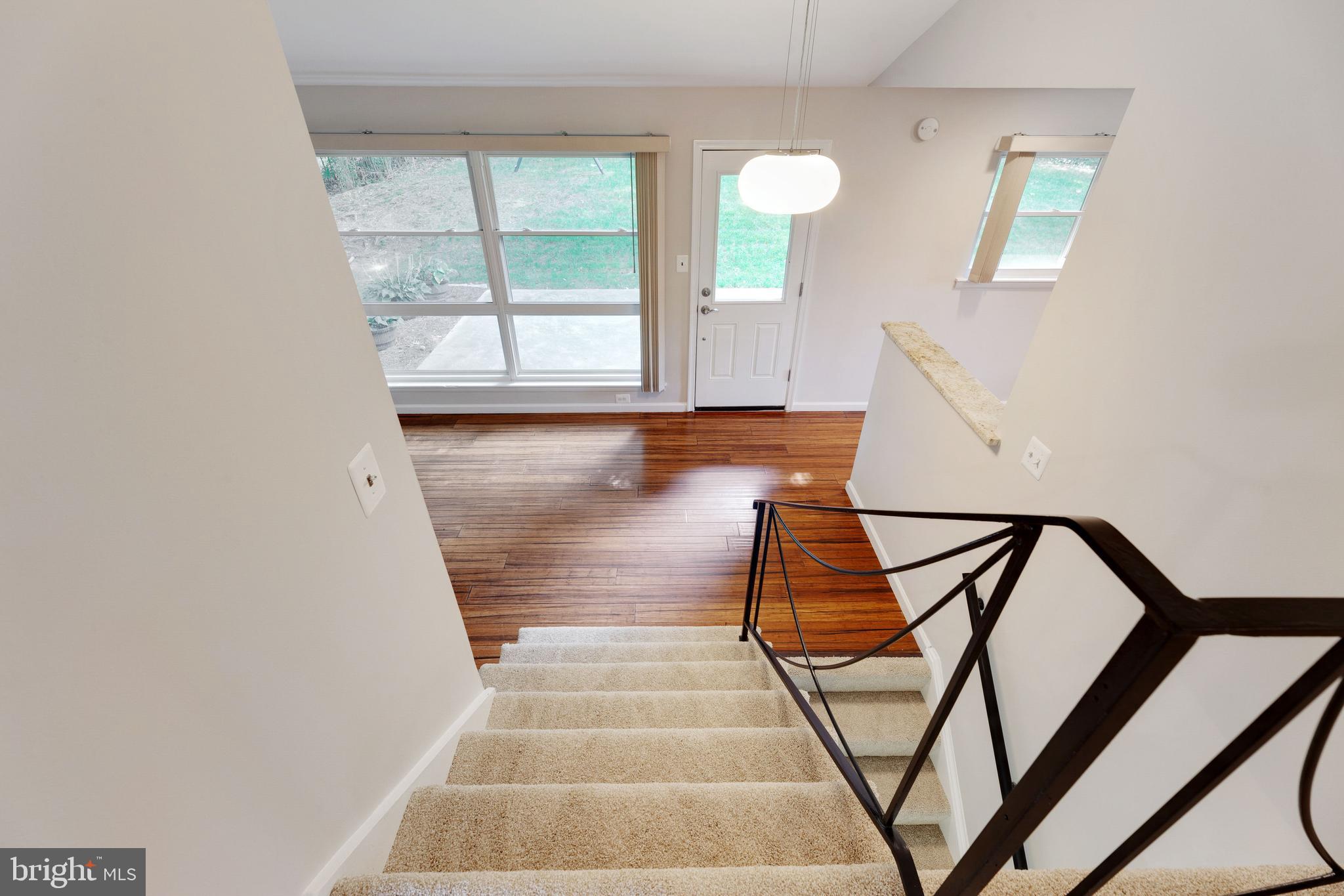 4217 Sideburn Road Fairfax, VA 22030 - Photo 14 of 40 Gallery Image 14